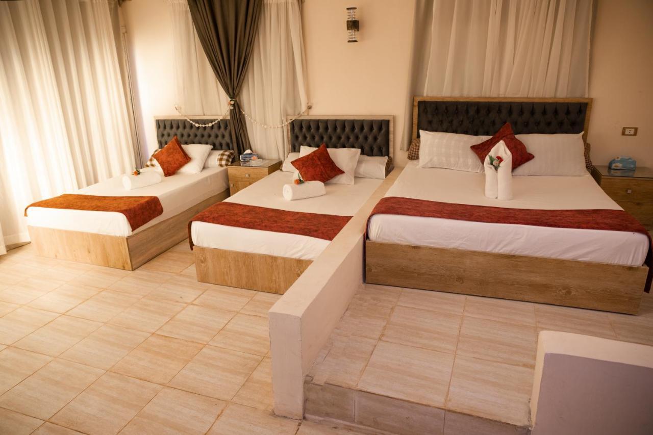 Heru Pyramids View Hotel Kairo Bagian luar foto